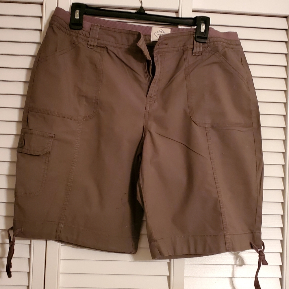 St. John's Bay Women Shorts